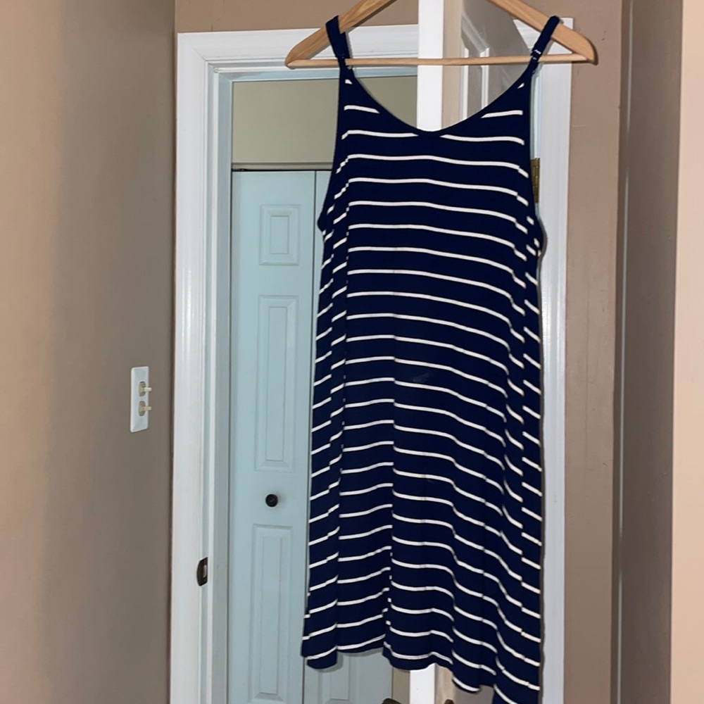 Mossimo Dress - L